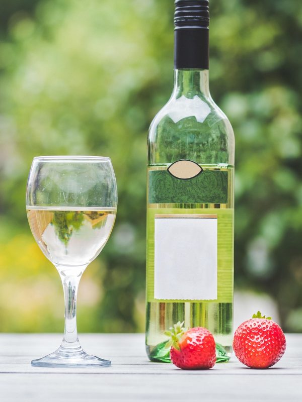 Bouteille de Bellet blanc